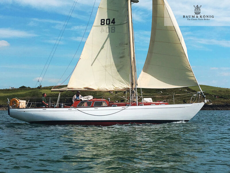 42' Laurent Giles Sloop - SCYTHE