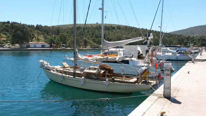 1965 Classic Wooden Yacht 33ft - Len Randel – DAWN WIND OF KIRRIBILLI (new price!)